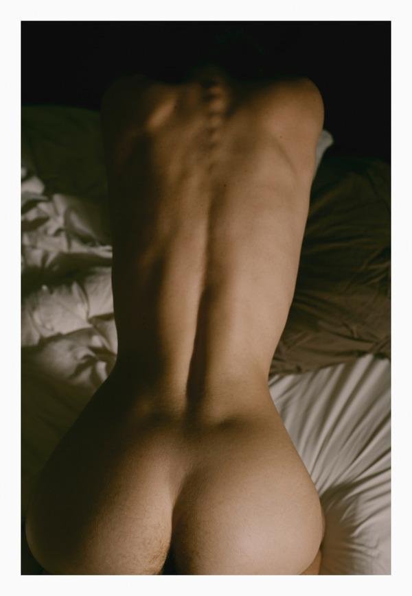 Подборка эротических снимков голых телочек 13 фотография